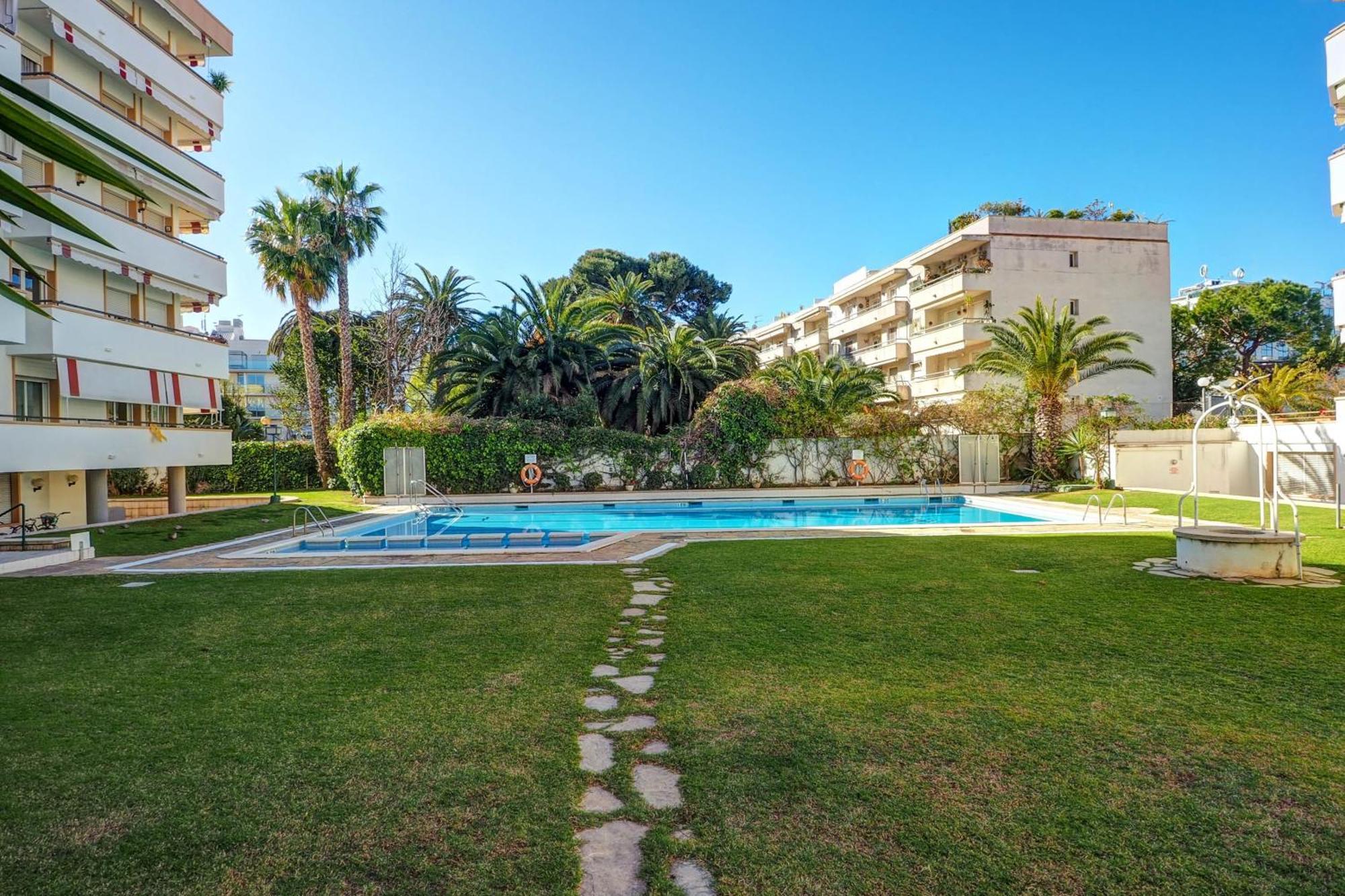 Clarimar Apartment By Hello Homes Sitges Exterior photo